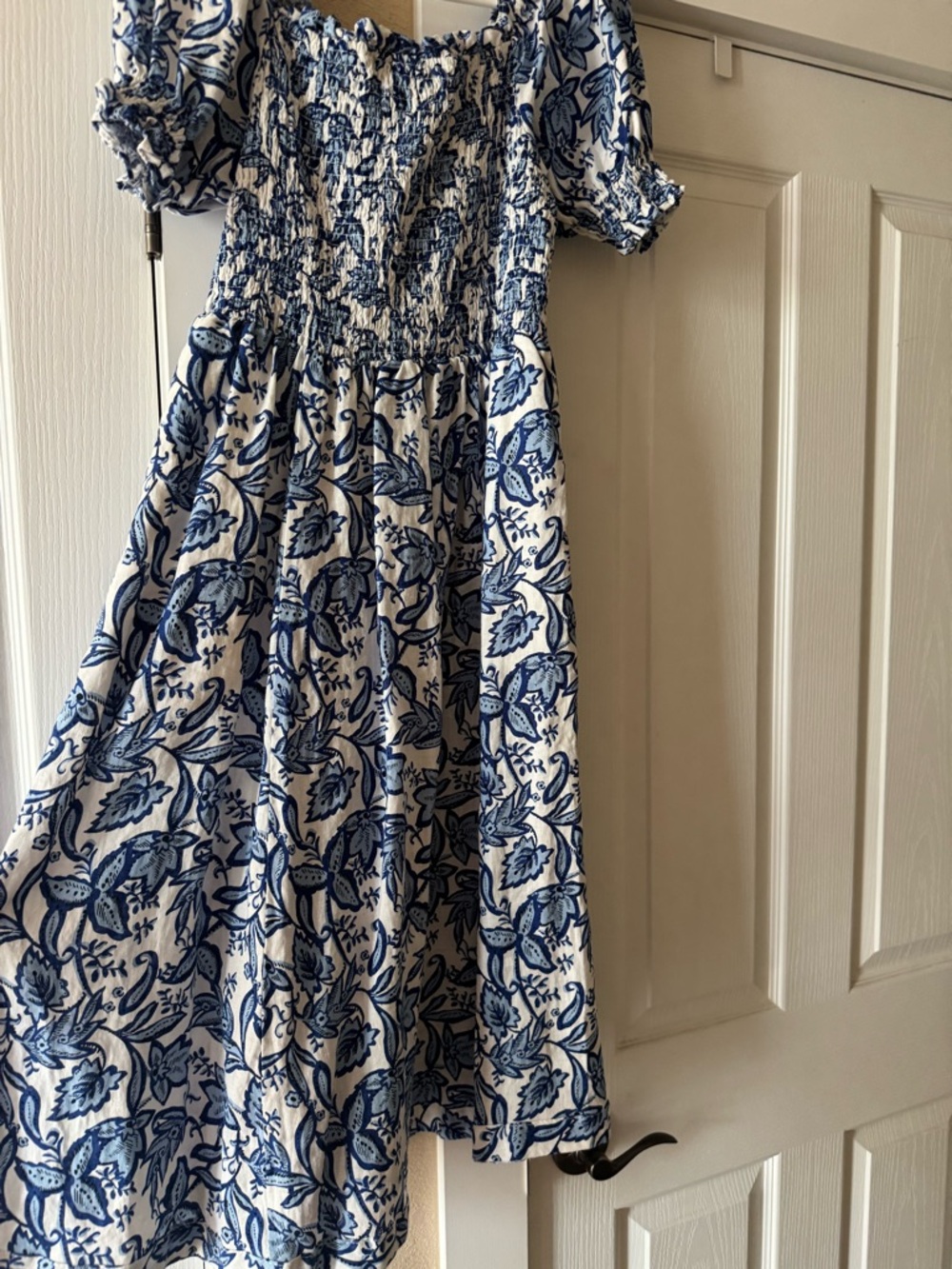 Boden Smocked Blue Floral puff sleeves Dress